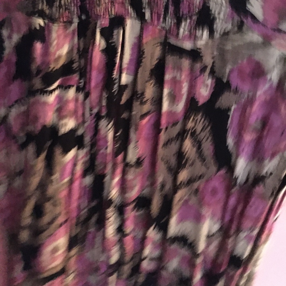 Dress - Picture 3 of 4